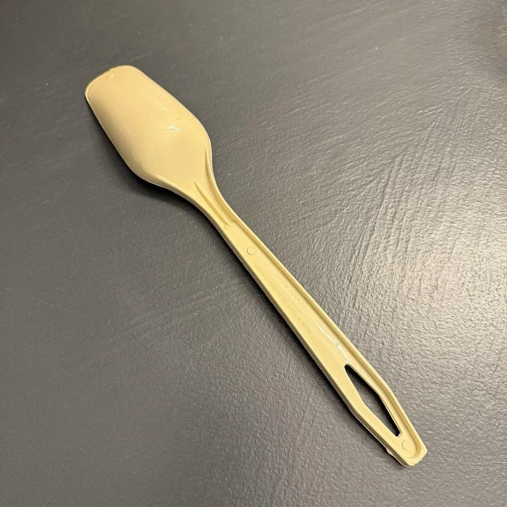 Vintage King Kraft Spoon Plastic ( Tan‎ ) Excellent Condition